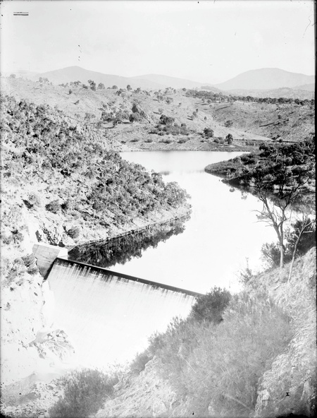 Cotter Dam and the dam wall from the south