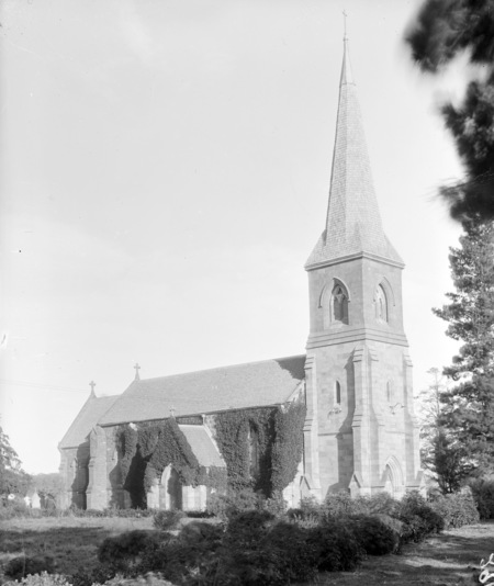 St John's Church, Constitution Avenue, Reid.