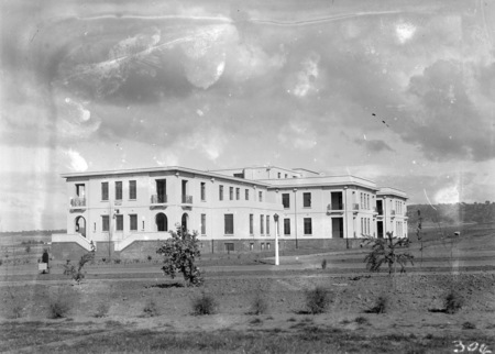 East Block from Queen Victoria Terrace, now National Archives of Australia (1998).