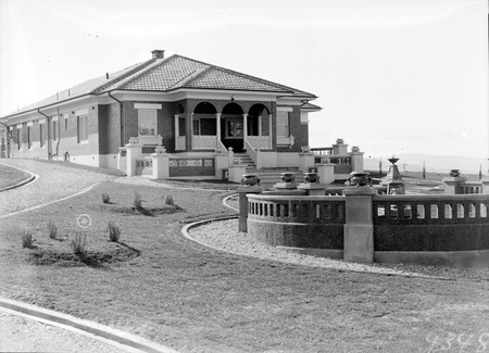 Brazilian Embassy. Flinders Way, Forrest.