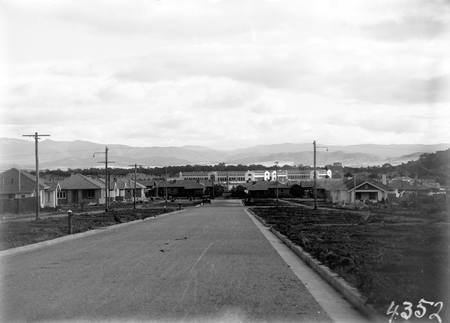 Looking down Batman Street, Braddon, towards Civic Centre.