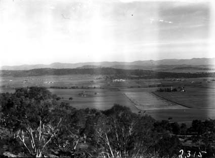 Panorama from Mount Ainslie showing Anzac Park, St John's Church, Parliament House, Forrest and Kingston