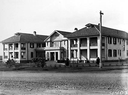 Hotel Wellington, National Circuit,Forrest