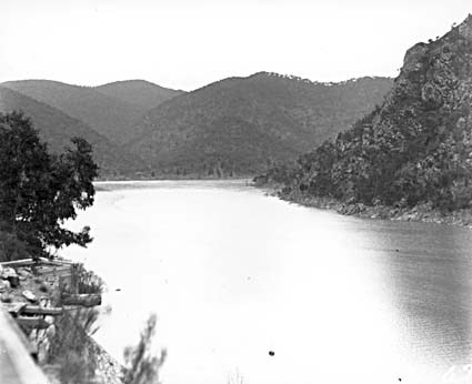 Burrinjuck Dam under construction - Upstream from dam wall
