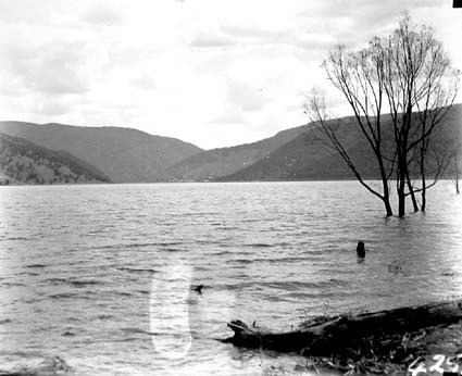 Burrinjuck Dam - Murrumbidgee River valley through gap opposite the wall
