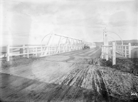 Completed Commonwealth Avenue Bridge looking south.