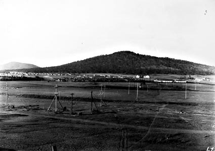 Kingston houses - Molonglo River from Russell Hill