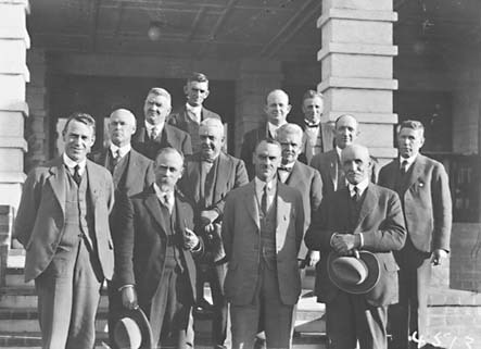 Group at Hotel Canberra, Institute of Architects' Conference