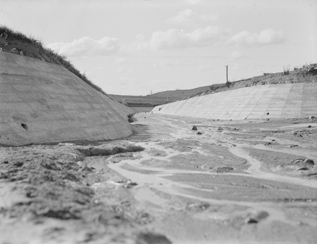 Concrete drain.