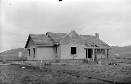 FCC (Federal Capital Commission) cottage, type 1