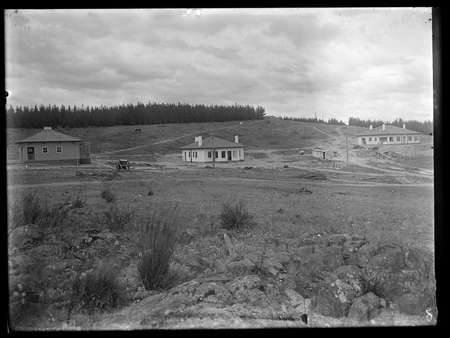 Houses on Mt Stromlo.
