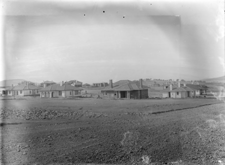 Houses under construction in the Blandfordia area, corner of Barkly Crescent and Empire Circuit.