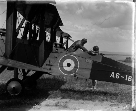 RAAF De Havilland DH9 2 seater aeroplane.