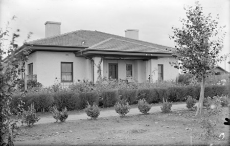 Blandfordia house.