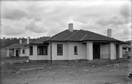 Oakley and Parkes Blandfordia house.