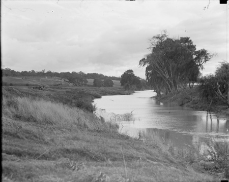 Molonglo River near the Royal Canberra Golf Course.