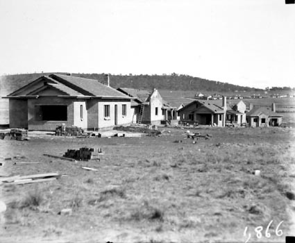 Cottages in Currie Crescent - FCC (Federal Capital Commission) type