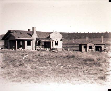 Cottages under construction, Federal Capital Commission Type 4