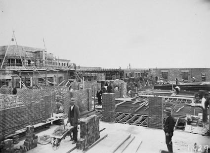 Parliament House roof, under construction