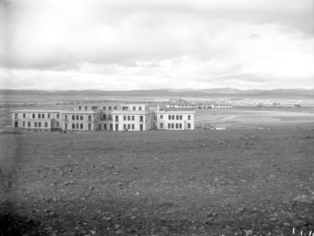 East Block, Hotel Kurrajong and Kingston area.