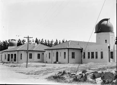 Administrative buildings and Observatory Domes, Mount Stromlo.