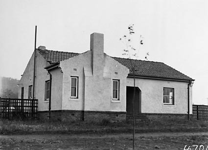 Federal Capital Commission Cottage Type 10