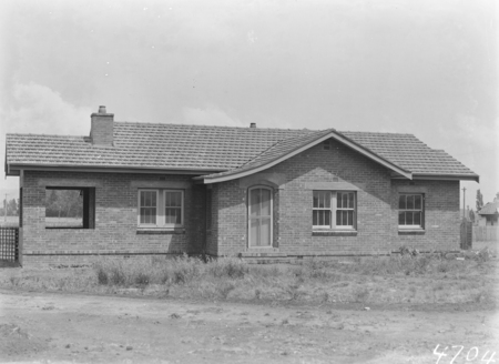 Federal Capital Commission Cottage Type 8.