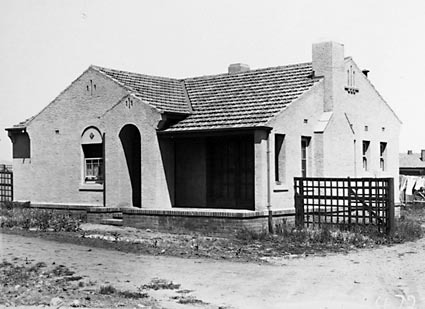 Federal Capital Commission Cottage Type 2
