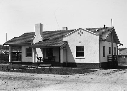 Federal Capital Commission Cottage Type 4