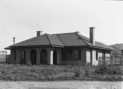 Federal Capital Commission Cottage
