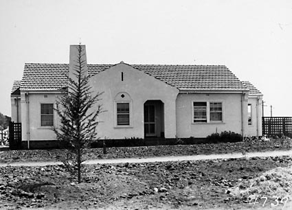 Federal Capital Commission Cottage Type 9