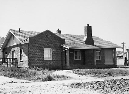 Federal Capital Commission Cottage Type 4