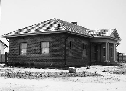 Federal Capital Commission Cottage Type 11