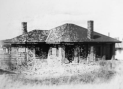 Federal Capital Commission Cottage