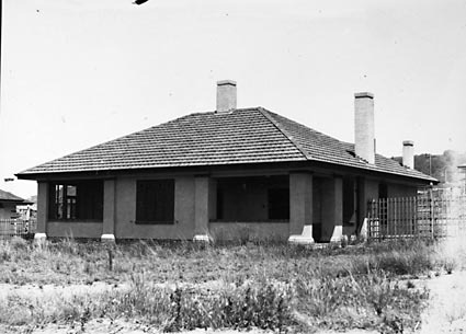 Federal Capital Commission Cottage