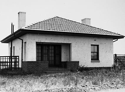 Federal Capital Commission Cottage