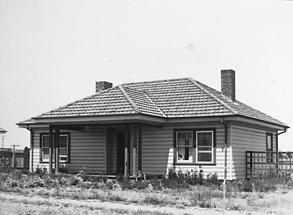 Federal Capital Commission Cottage Type W&R D2