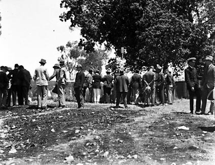 Visit to Canberra by a party of English school boys