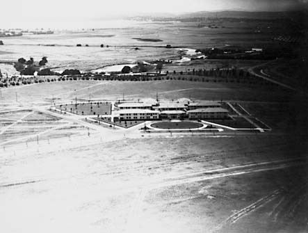 Ariel view over Parliament House looking west to Hotel Canberra and Molonglo River