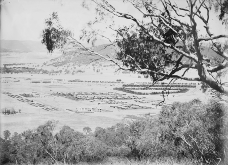 Braddon and Civic Centre from Mt Ainslie. Ainslie Hotel, Limestone Avenue in foreground.