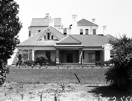 Government House - State entrance and porte cochere, Residence of the Governor General, Yarralumla