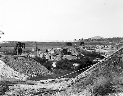 Sewerage tunnel excavations near Commonwealth Avenue  Bridge