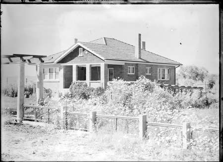 FCC Cottage and gardens.