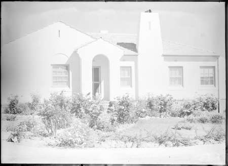 FCC cottage Type 3 and gardens.