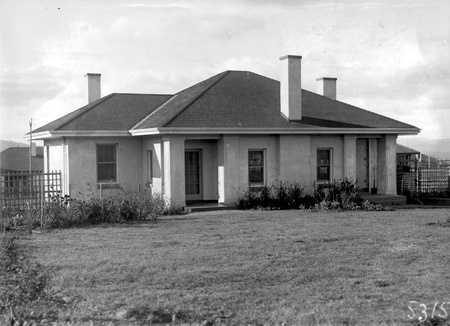 FCC Cottage and gardens