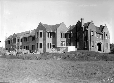 Church of England Boys Grammar School, Flinders Way, Red Hill, under construction