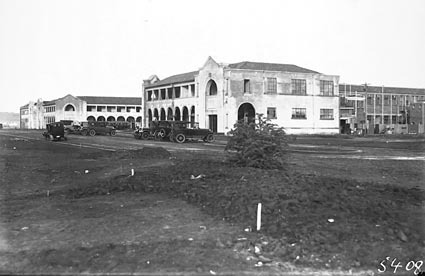 Melbourne and Sydney Buildings,Civic Centre,  London Circuit from the east