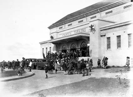 School Children at Capitol Theatre, Manuka, Empire Day (24 May)  1929