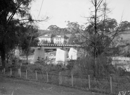 Bridge over the Murrimbidgee River. Cotter Pump House at the rear.
