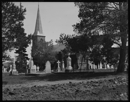 St John's Church, Constitution Avenue, Reid, from Anzac Parade.